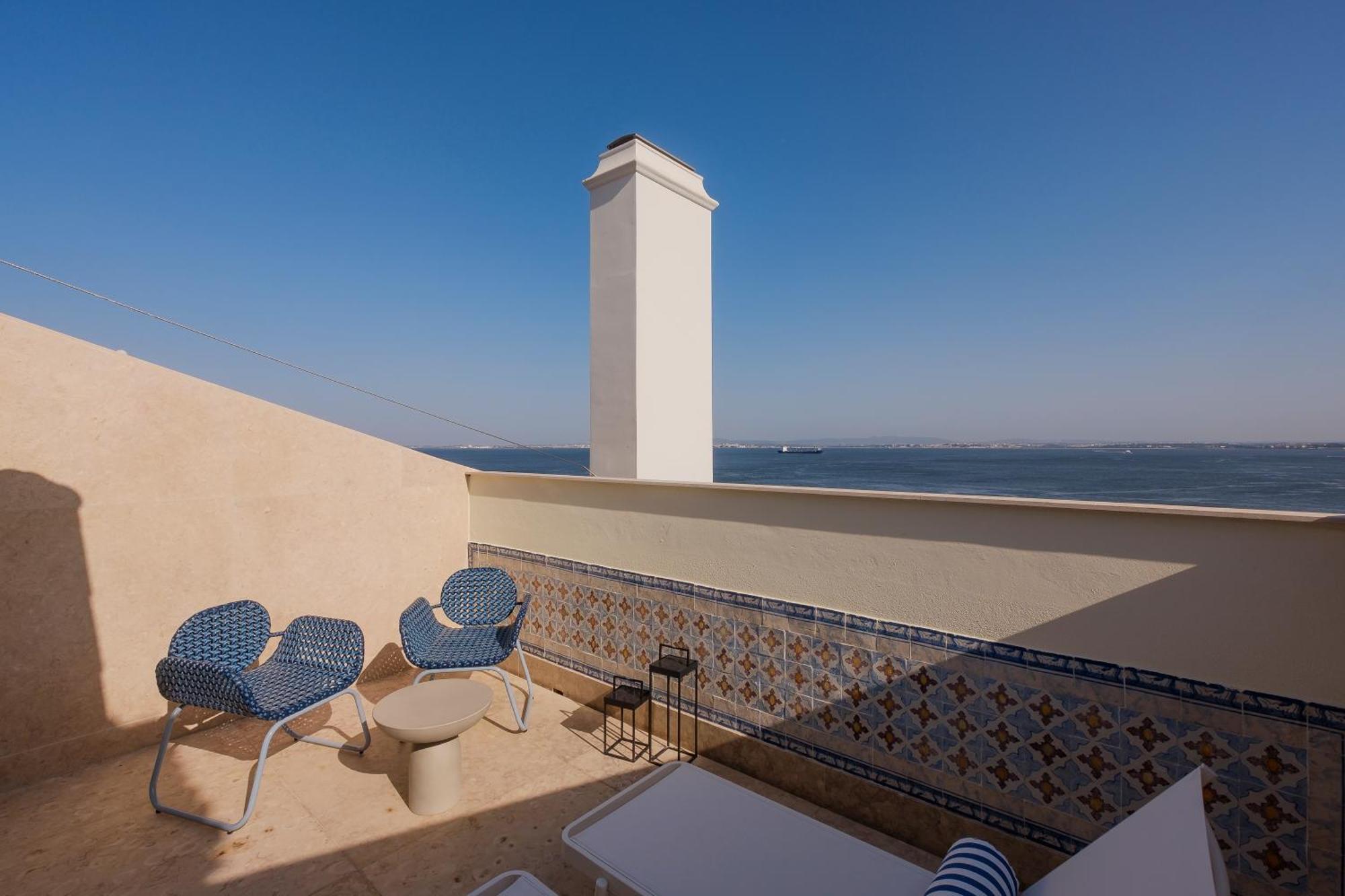 Casagrand Luxury Apartment *